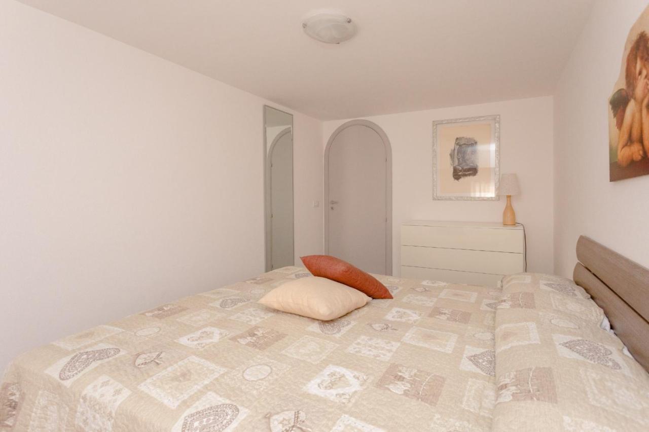 Domus Elisae Apartment Таормина Экстерьер фото