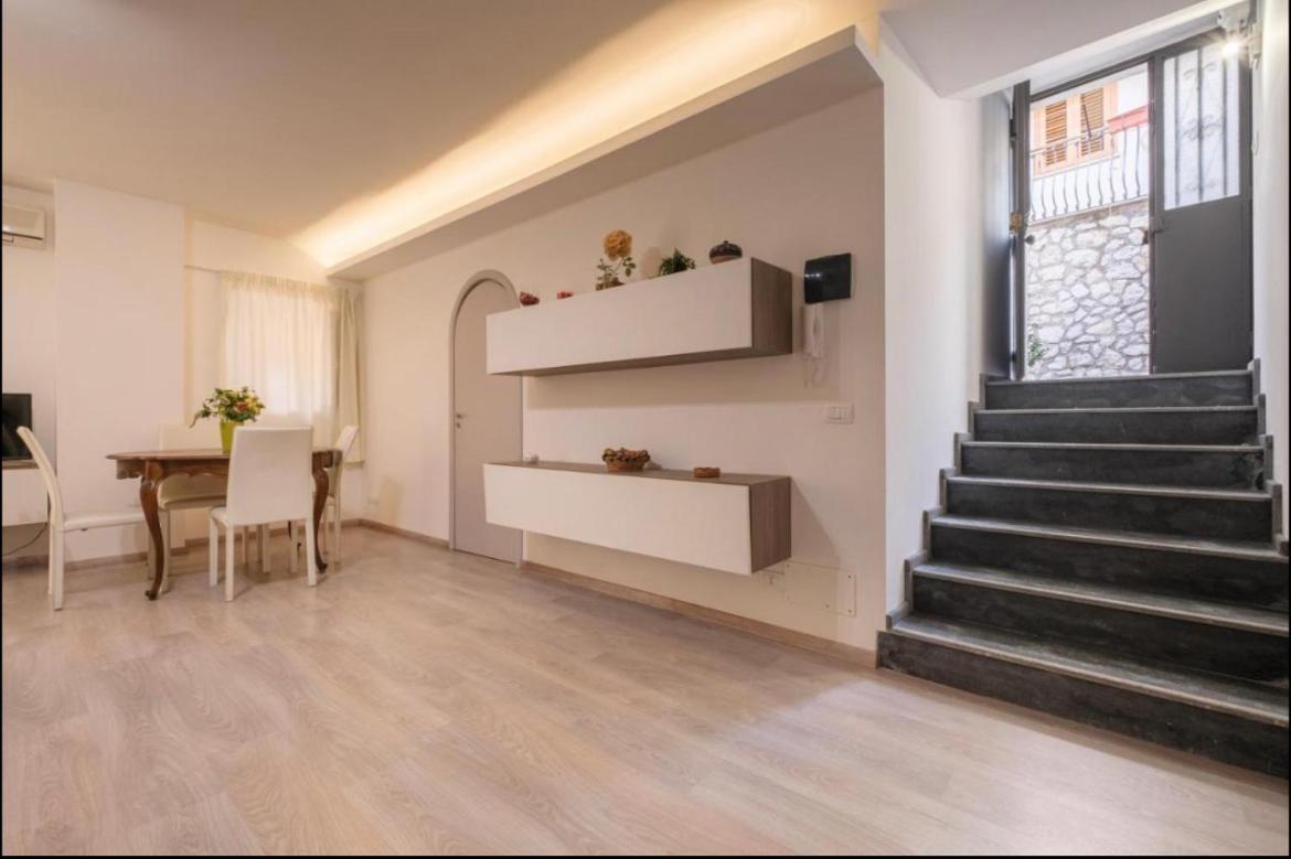 Domus Elisae Apartment Таормина Экстерьер фото